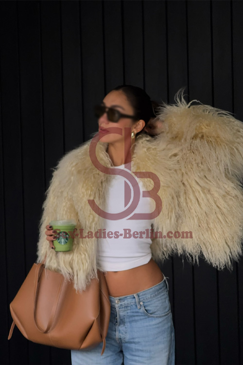 Elite Slim Spanish Escort Model in Berlin